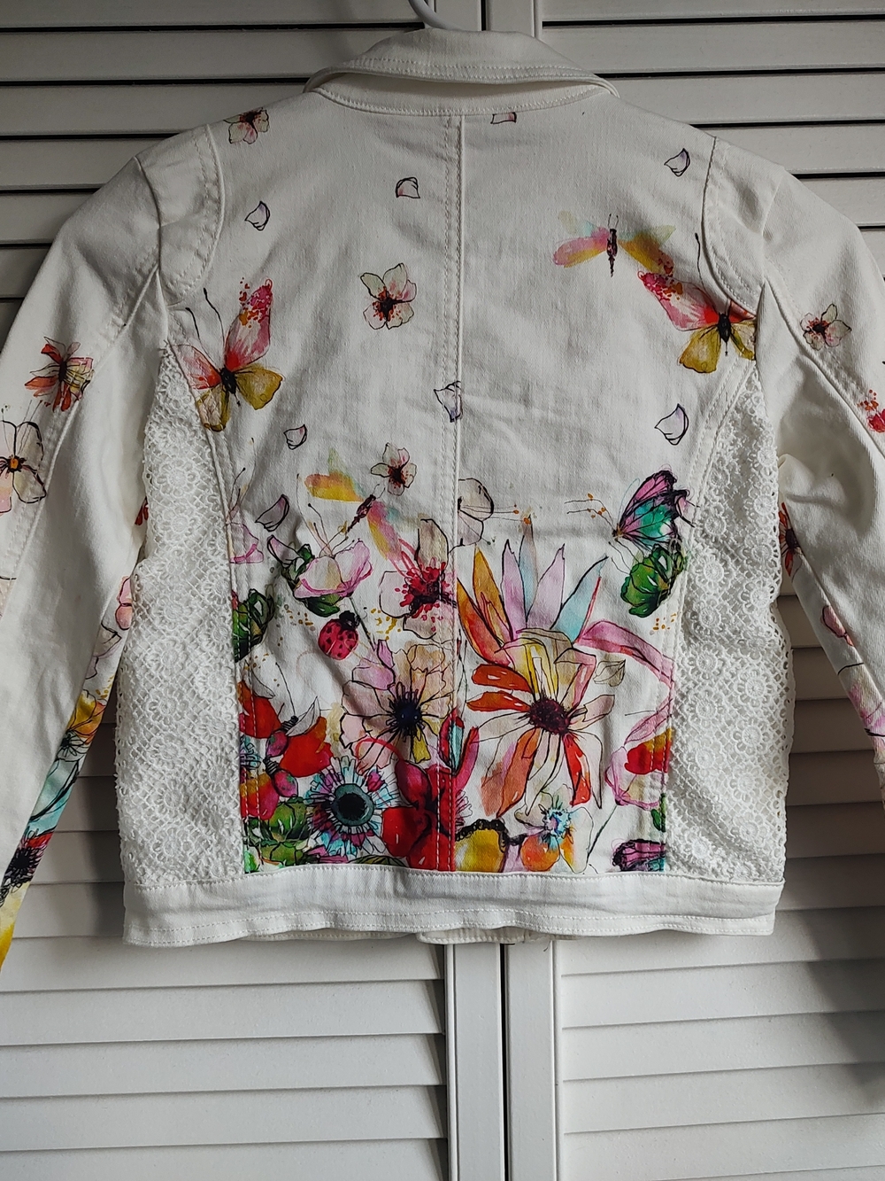 Desigual White Floral Jean Jacket with Multicolor Accents and Silver Sequins - Picture 2 of 4